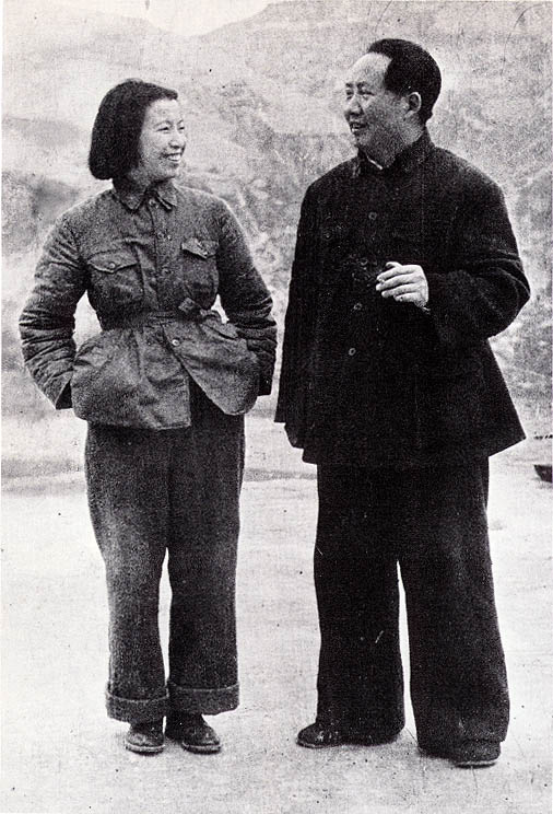 MZD45Yenan-WifeChiangCh'ing.jpg